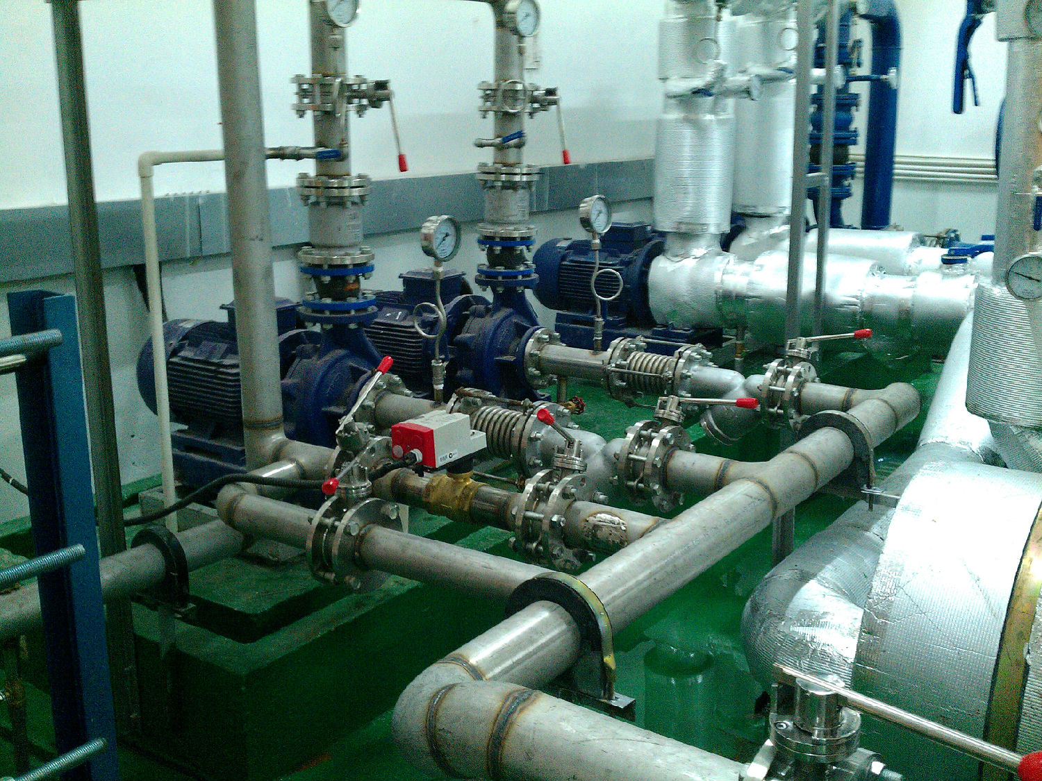 富士康無(wú)塵室機(jī)電安裝工程